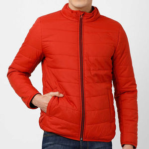 Chaquetas Acolchadas Delgadas con Capucha de Alta Calidad con Logotipo Personalizado Black Racing Gears, Ropa de Calle, Ropa de Invierno Fabricada, Chaquetas para Hombre - Product Image 1