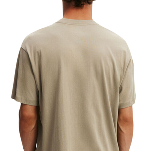 T-shirts pour hommes 100% coton à col rond et manches courtes - Positionnement personnalisé du logo sur le devant, respirant et à séchage rapide, coupe classique, vente en gros OEM - Product Image 3