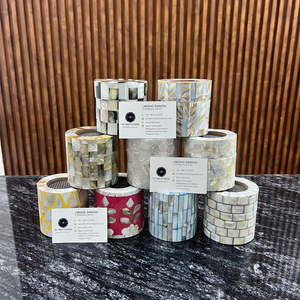 Quemador de incienso de nácar hecho a mano de calidad superior elegante soporte de Oud funcional para uso religioso decoración del hogar de la India - Product Image 6