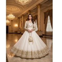 Robe de créateur tendance et exclusive avec broderie de sequins lourds et dupatta pour mariages, fêtes et occasions festives