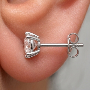 Pendientes de Diamante Cultivado en Laboratorio, Corte Brillante de 0.20 Ct, Certificados por IGI, Unisex, Oro Puro de 14k, Plateado en Plata - Product Image 3