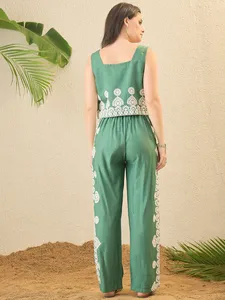 Conjunto de Dos Piezas para Mujer, Estilo Moderno, Ropa Casual de Verano, Disponible al Mejor Precio - Product Image 3