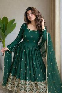 Emerald Green Embroidered Anarkali Suit With Dupatta Floor-Length Traditional Indian Pakistani Women's Wear Fit Party Dress - Product Image 3