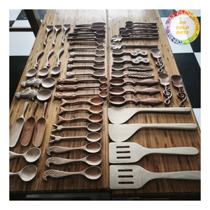 ช้อนไม้หลากหลายดีไซน์ แกะสลักด้วยมือ ช้อนไม้ทำมือ คอลเลคชั่นช้อนไม้ ของขวัญทำมือ อุปกรณ์ครัว - CARYLN - Product Image 1