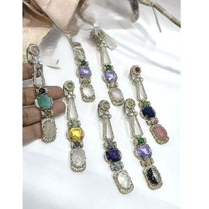 Elegantes Pendientes de Latón Plateado con Circonitas y Piedras Naturales para Mujeres y Niñas, Ideales para Fiestas Nocturnas - Product Image 1