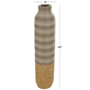 Vase décoratif en jonc de mer marron fait à la main avec base enroulée et accent floral tissé - Product Image 4