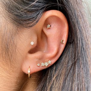 Pendientes de Diamantes Triple Star, Oro Amarillo de 14K, Corte Brillante Redondo, Diamantes Naturales, Joyería Linda para Uso Diario de Mujeres - Product Image 4