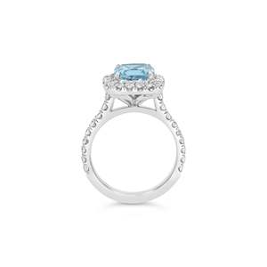 Anillo Ovalado de Oro Blanco de 18K con Halo de Diamantes Naturales de Corte Brillante Redondo de 36 Piezas y Topacio Azul de 3.34 Quilates y Diamantes de 0.72 Quilates, Clásico y de Lujo, Precio de Fábrica - Product Image 4