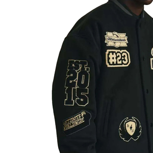 Chaqueta Bomber Varsity de Alta Calidad con Forro de Felpa, Botones a Presión, Parche Personalizado, Bordado Chenille, Cuello Alto, Estilo Casual de Verano - Product Image 2