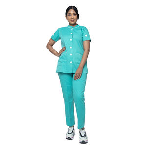 Conjunto de Uniformes Médicos de Enfermería para Mujer, a la Moda, con Cierre de Botones, Cuello Redondo, Manga Corta, con Diseño Personalizado - Product Image 1