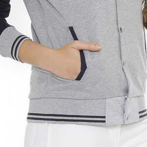 Chaqueta Varsity Gris y Azul Marino para Mujer, Estilo Casual, con Bloques de Color, Cierre de Botones, Tejida en Poliéster y Algodón, para Primavera - Product Image 5