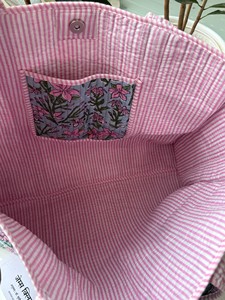 Sac fourre-tout bohème fait main imprimé pour femme – Élégant, tendance, avec fermeture éclair, pliable, été-automne, imprimé au bloc, matelassé à la machine, pur coton - Product Image 3