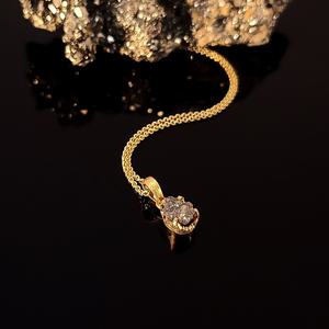 Collar de Cristal Gris Natural Sin Pulir con Colgante de Moissanita, Plata de Ley 925, Chapado en Oro de 14K, para Mujer - Product Image 1