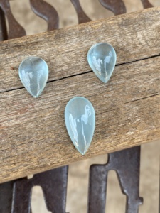 Aigue-marine naturelle, ensemble de 3 pièces, forme poire, cabochon, une pierre précieuse d'une beauté inégalée, avec une belle couleur et une excellente qualité, 31,30 carats - Product Image 6
