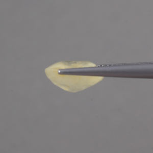 Zafiro Amarillo Natural Suelto, Corte Cojín de 10.5x9mm, 5.35 Quilates, Certificado IGI, Cambio de Color, Encerado/Aceitado, Grado AAA, 5.5mm, Joyería - Product Image 2