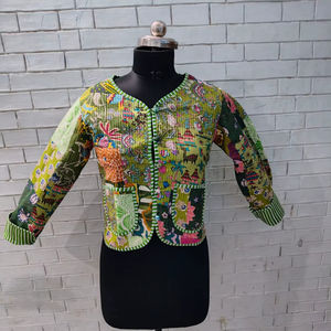 Veste courte en coton matelassée faite main indienne, style kimono vintage réversible, patchwork, imprimé rayé, respirante – Idéale pour l'automne - Product Image 1