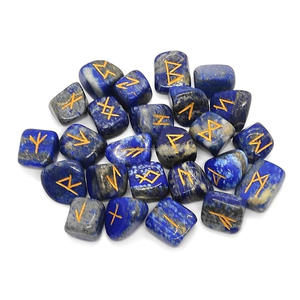 Juego de runas caídas de cuarzo rosa al por mayor, Runas de cristal grabadas para adivinación curativa, Feng Shui y piedras preciosas caídas talladas - Product Image 6