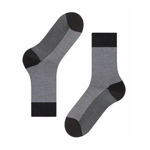 Lot de 10 paires de chaussettes courtes texturées pour femmes - Séchage rapide, écologiques, sportives et personnalisables - Product Image 3