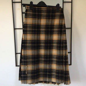 กระโปรงผ้าขนสัตว์สำหรับผู้หญิง ไซส์ 14 ลายสก็อตธอมสัน คาเมล ทาร์ทัน กระโปรงสตรีแบบดั้งเดิม - Product Image 1