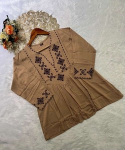 Chiku <b>Women</b> Traditional Cotton <b>Kurta</b> Kurti Loose Fit Embroidery Work Casual Wear India Pakistan Style 86849 VT-2608 - Product Image 3