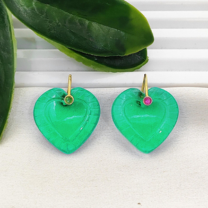 Emerald Quartz Heart Carving Pendant 20mm Heart Shape Handmade Carved Charm Gold Plated Pendant For Jewelry Making Suppliers - Product Image 1