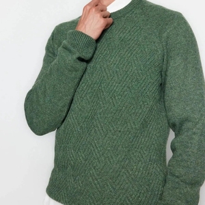 Suéteres de Moda Urbana, Fabricante de Ropa, Venta al por Mayor Personalizada, Suéter de Punto de Manga Larga con Cuello Henry Desgastado para Hombre - Product Image 1