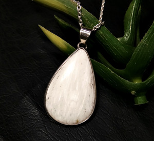 Natural White Scolecite Pendant Chain <b>Necklace</b> 925 Sterling <b>Silver</b> Handmade Charm Pendant Trendy Lovers Unisex Pendants - Product Image 1