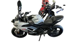 Nuevos kits completos 2026 Ninja 650 ABS 649cc 4 tiempos, motor paralelo de doble cilindro, refrigeración líquida, 6 velocidades, motocicleta supersport, EN STOCK para la venta - Product Image 1