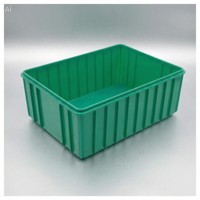 Caisse de stockage de poisson empilable ventilée et écologique sur mesure OEM, caisse industrielle en plastique PP à surface lisse et solide