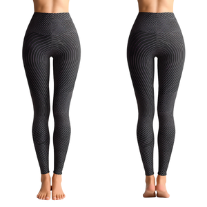 Leggings de entrenamiento con estampado topográfico para mujer - Product Image 3