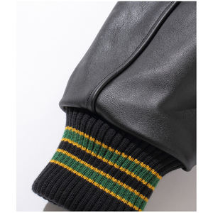 Blouson universitaire personnalisé pour homme 2026 avec capuche et poches, en tissu de haute qualité, broderie chenille et détails en cuir - Product Image 4