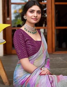 Sari KV en rayonne, chiffon et georgette, imprimé à rayures, style traditionnel, pour les fêtes - Product Image 4