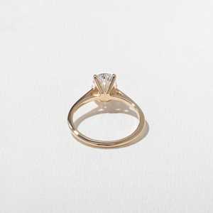 แหวนหมั้นเพชรทรงรี 1.58 กะรัต ทอง 14K แบบสั่งทำพิเศษ เพชรเลี้ยงในห้องปฏิบัติการ ระยิบระยับ ดีไซน์เรียบหรู ราคาโรงงานขายส่ง B2B - Product Image 5