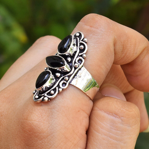 Anillo de ónix negro de diseño, plata de ley 925, hecho a mano con piedras preciosas, para mujeres y niñas. - Product Image 1
