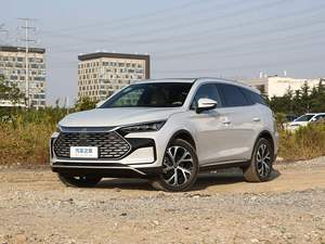 Nuevo BYD Tang EV SUV de 5 Puertas y 5 Asientos, Gran Autonomía de 730 KM, Auto Eléctrico - Product Image 5