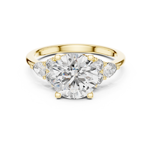 Anillo de compromiso de tres piedras con diamante cultivado en laboratorio en oro rosa – Anillo de diamantes nupcial clásico con piedras laterales para mujer - Product Image 1