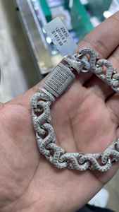 Bracelet cubain unisexe en argent 925 plaqué or 12 mm, serti de moissanite VVS, personnalisable avec nom ou logo, pour rappeurs hip-hop, bijoux en gros - Product Image 2