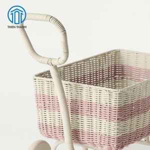 Chariot miniature en rotin fait main pour poupées, jouet de jeu d'imitation pour enfants, panier de rangement décoratif pour chambre d'enfant, vente en gros - Product Image 2