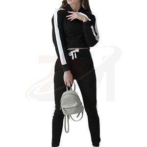 Ensemble de survêtement actif confortable pour la course, l'entraînement et un style de vie décontracté – Ensemble de jogging tendance pour femme - Product Image 4