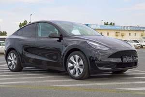 TE SL a MO D EL Y LO NG RA N GE EV 2022 FOUR WHEEL SEDAN AWD LITHIUM BATTERY R18 SINGLE MOTOR - Product Image 4