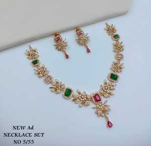 Fancy Collection High Quality Gold Plated Geometric Claw Setting Classic Wedding Women's Kundan Pearl Necklace Earring <b>Set</b> - Product Image 1