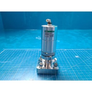 Válvula Solenoide de Alto Vacío CKD MAGD4-21D-W-1, Usada, Piezas de Equipos Semiconductores Legacy - Product Image 6