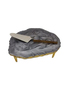 Présentoir à gâteaux rond en résine fait main pour mariages, hôtels et espaces de réception festifs – Support décoratif en résine et époxy pour pâtisseries - Product Image 3