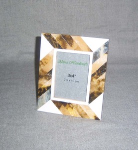 Marco de Fotos Decorativo Ecológico con Incrustaciones de Hueso Natural, Colorido, Diseño Personalizado - Product Image 1