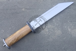 Couteau Viking Seax en acier carbone forgé à la main, 10 pouces, manche en bois d'olivier, ambidextre, finition haute brillance, couteau de chasse multi-usage - Product Image 3