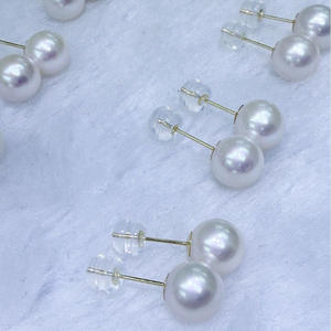 Pendientes de Perlas de Agua Dulce Clásicas de Oro de 18K Zhuji Aurora, 8.5-9mm, Redondas, Partículas Grandes, Casi Impecables - Product Image 3