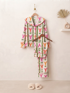 Conjunto de Pijama sin Costuras con Estampado de Langosta, Pijama Largo de Algodón con Bolsillos, Ropa de Dormir Chic Costera para Primavera, Verano y Otoño, con Logotipo Frontal - Product Image 2