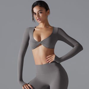 OEM Nouveau design 2026 Haut de sport pour femme à manches longues et coupe courte, style débardeur, avec soutien-gorge intégré, pour le yoga, la course et le fitness - Product Image 2
