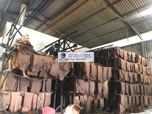 Binh Duong Ngoc Chau Rubber Factory RSS3 Ribbed Smoked Sheet Natural Rubber High Quality Molding Medical Grade Standard - Product Image 6