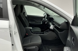 Hyundai Kona SEL 2025 de Lujo, Confort y Navegación, SUV - Product Image 6